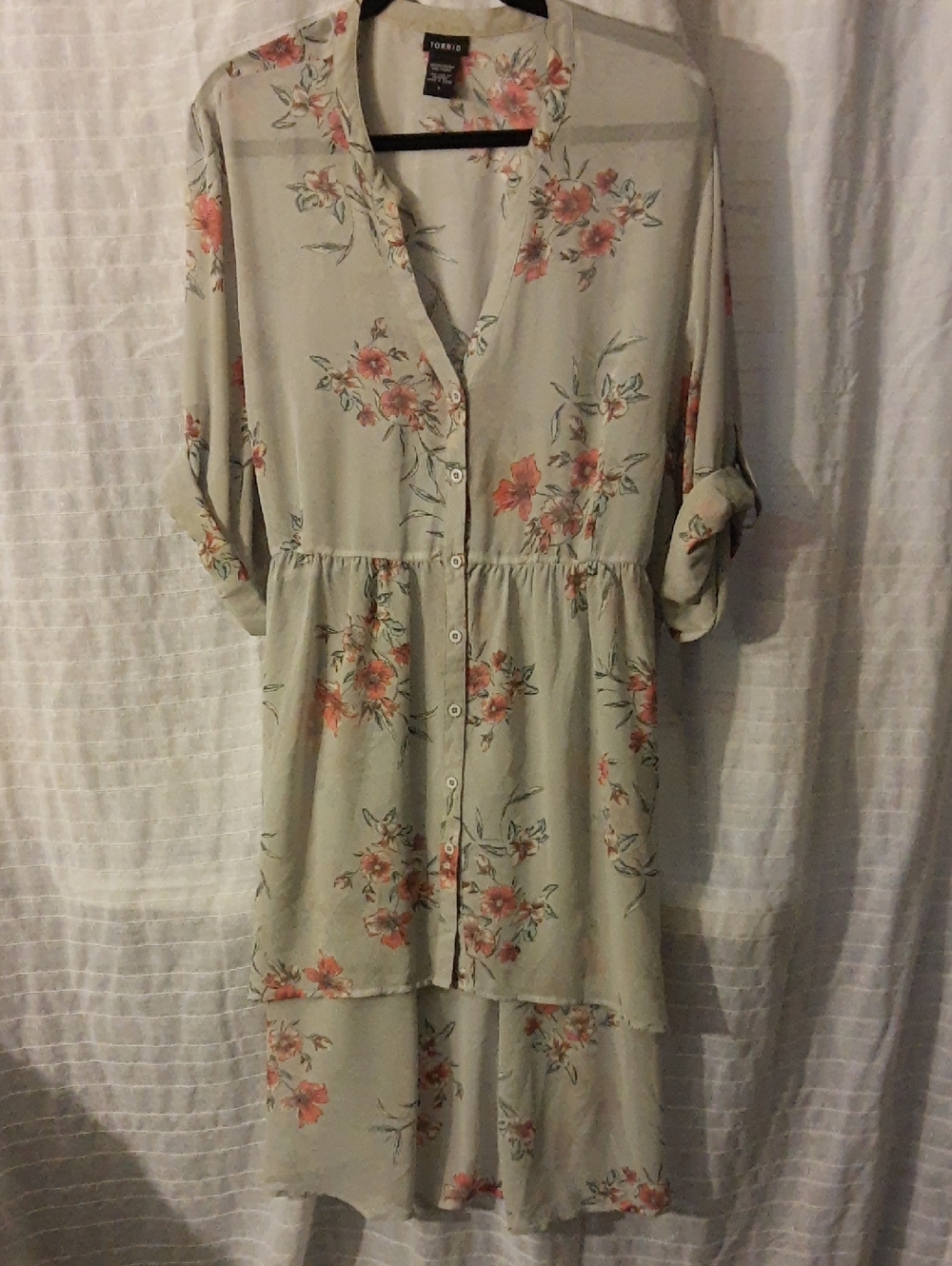 torrid Sage Floral Button-Front Tunic with Coral Blossoms